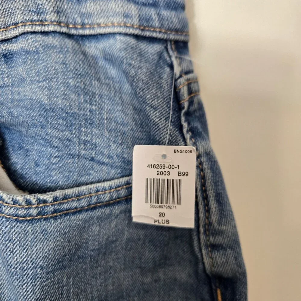 Old Navy Women's Size 20 High-Waisted Built-In Tough Flare Jeans Medium Wash NEW
